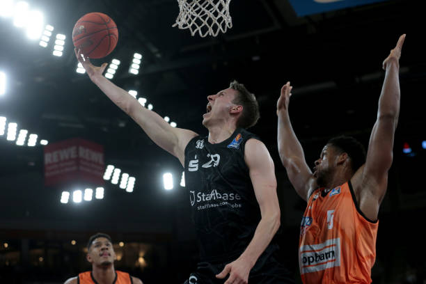 能产生深远 能产生深远