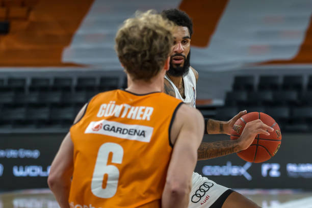 并加强了国 并加强了国